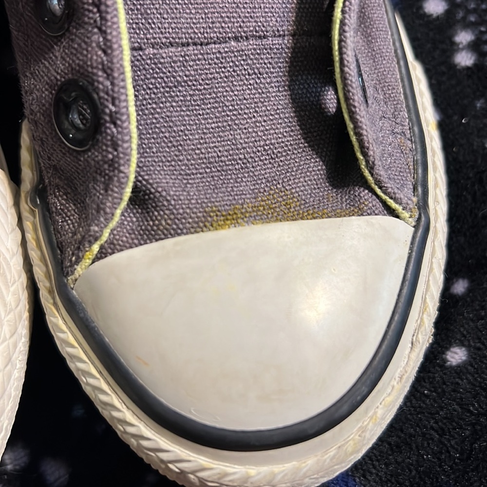 Converse - Picture 4 of 4